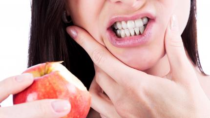 Denti trasparenti