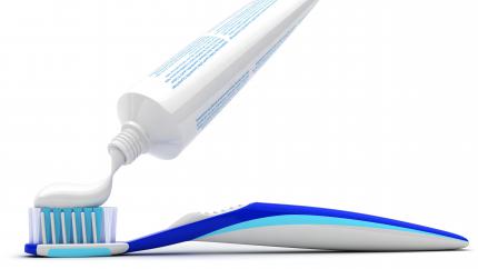 Dentifricio rimineralizzante