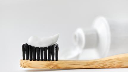 Dentifricio per gengive sensibili