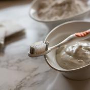 Dentifricio fatto in casa
