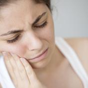 Dolore dopo estrazione dente quanto dura